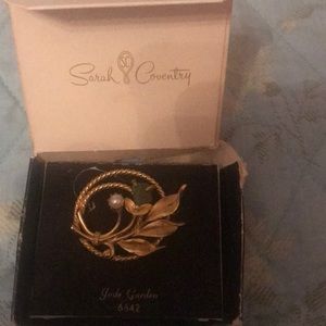 Sarah Coventry “Jade Garden” Brooch with box